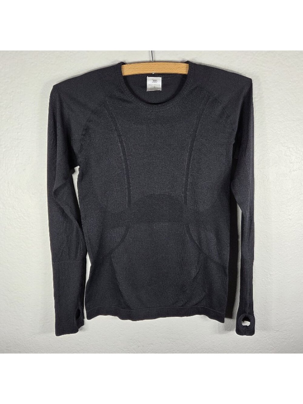 J80 Fit Black Seamless Thumbhole Top Long Sleeve Underscrub Size S Stretch